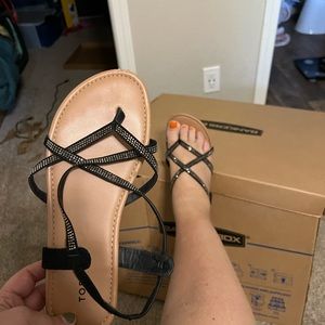 Like new torrid sandals